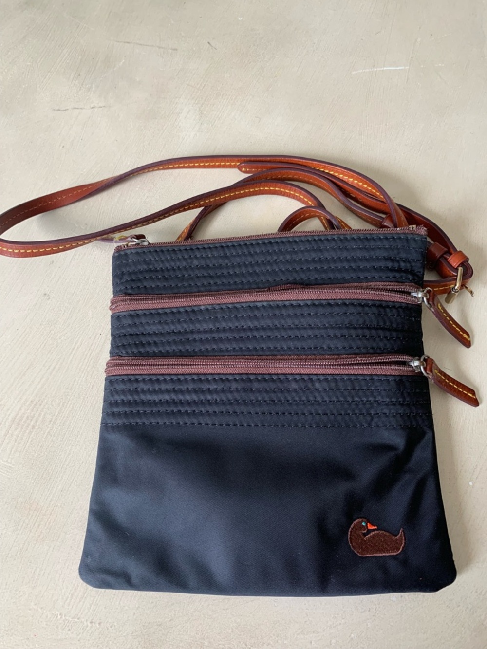 Dooney & Bourke North South Triple Zip Nylon Crossbody Bag. - Picture 6 of 7